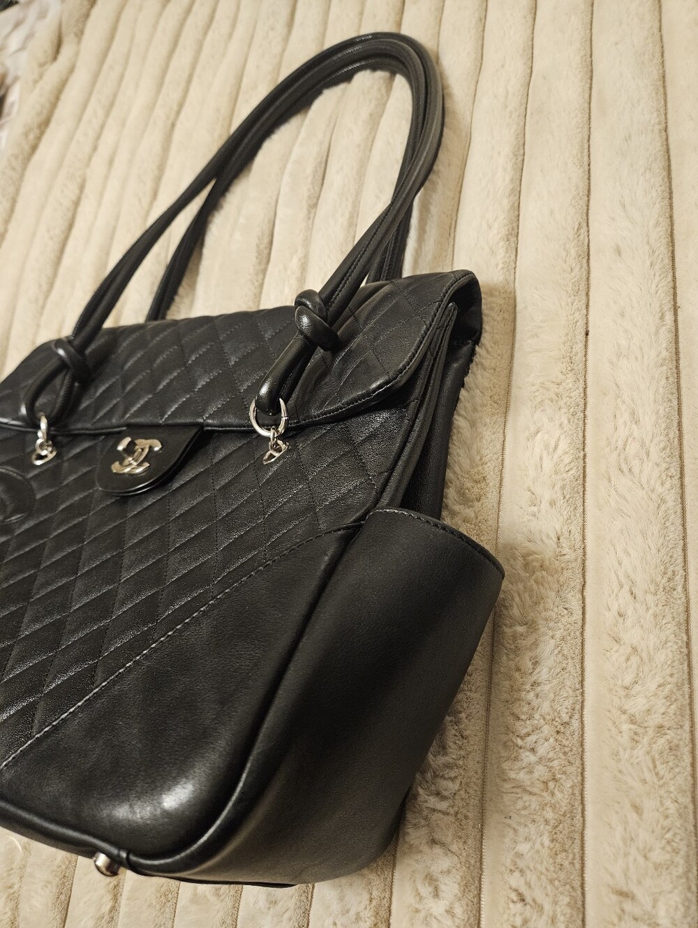 CHANEL Ligne Cambon Black Quilted Leather Flap Bag - Picture 3 of 12